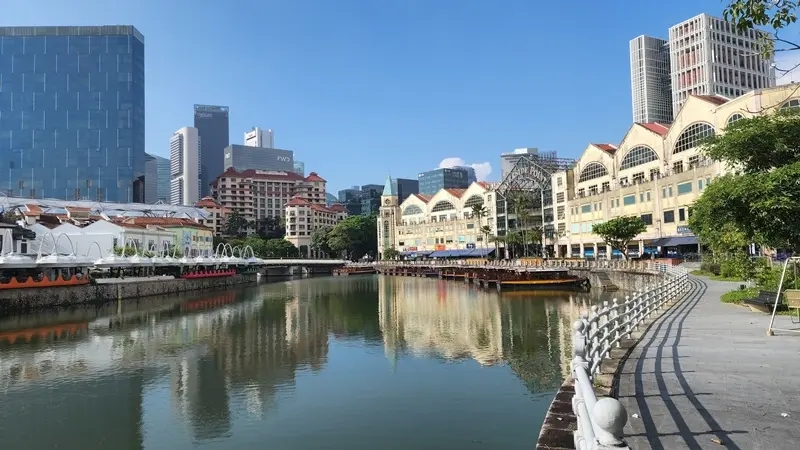 Clarke Quay Singapore: Where Vibrant Waterside Charm Meets Entertainment