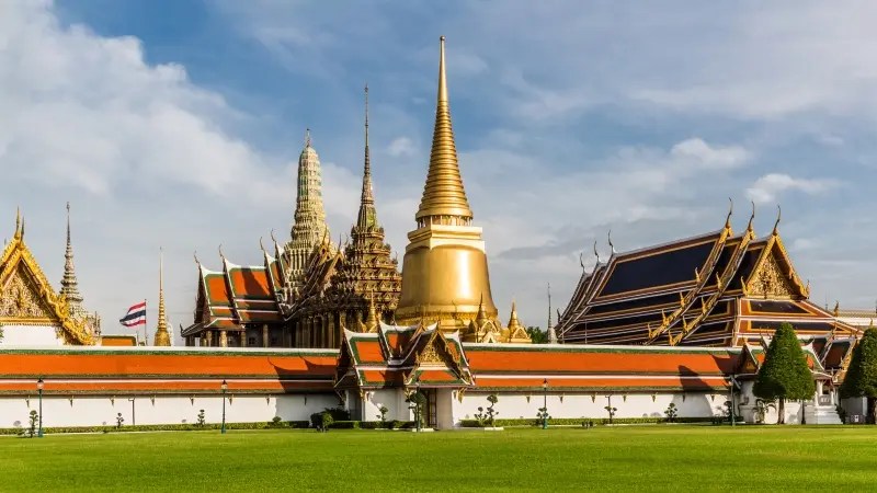 Wat Phra Kaew: Unraveling the Rich Tapestry of Thailand’s Hallowed&nbsp;Grounds